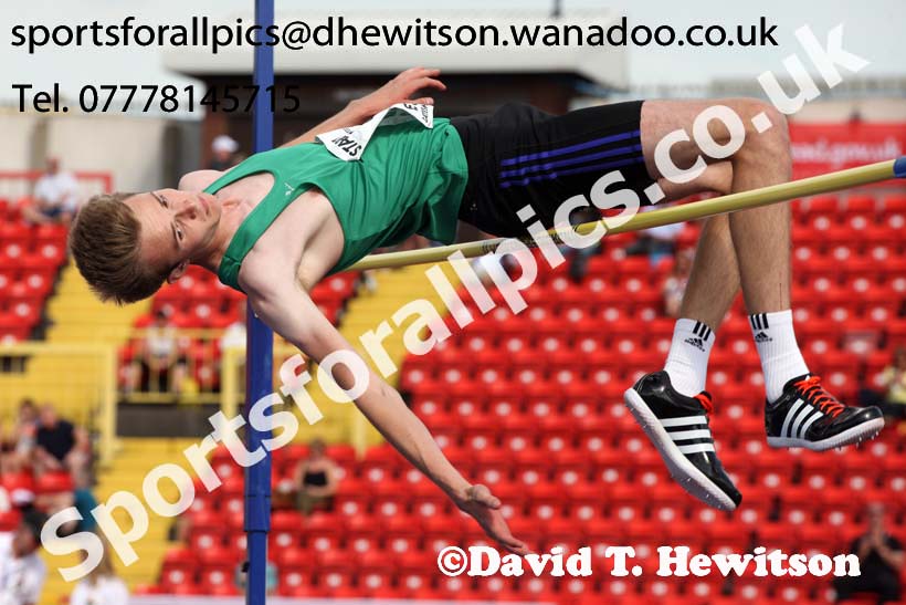 Senior boys high jump, 2015 English Schools, Gateshead. Photo: David T. Hewitson/Sports for All Pics